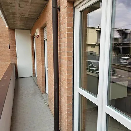 Appartamento Grande E Ben Attrezzato, Centro *